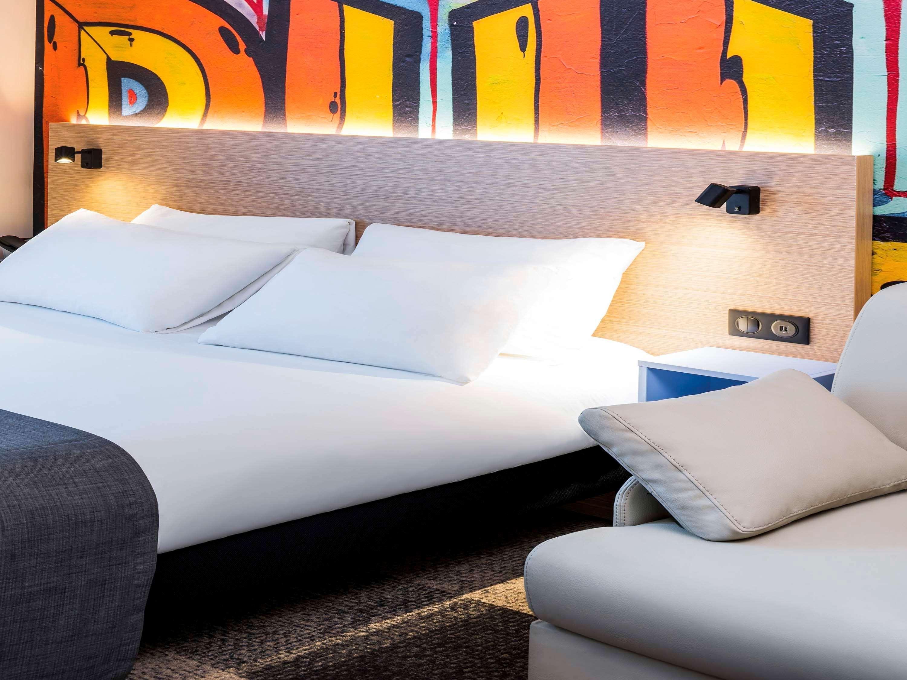Ibis Styles Clamart Gare Grand Paris Экстерьер фото