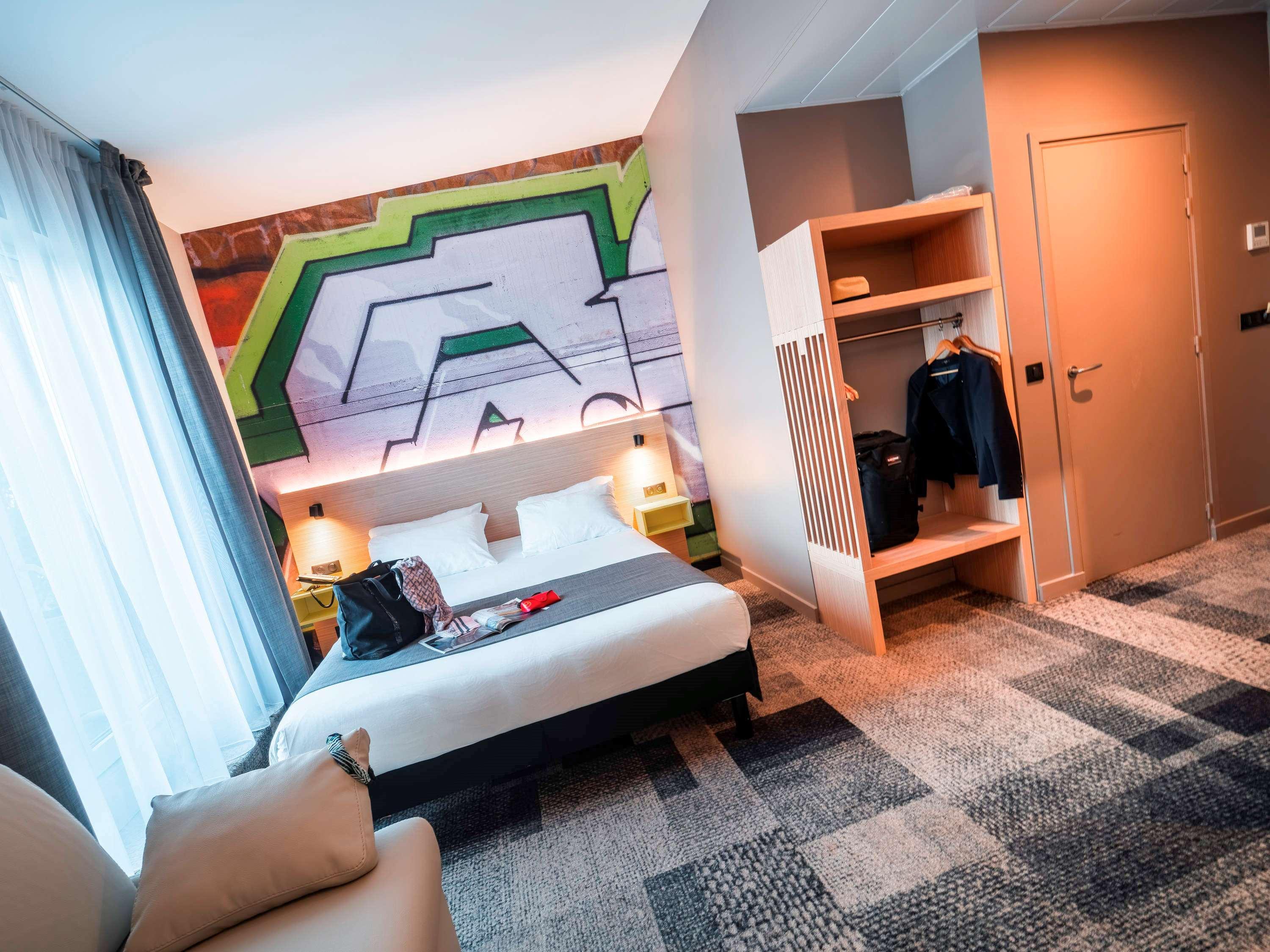 Ibis Styles Clamart Gare Grand Paris Экстерьер фото