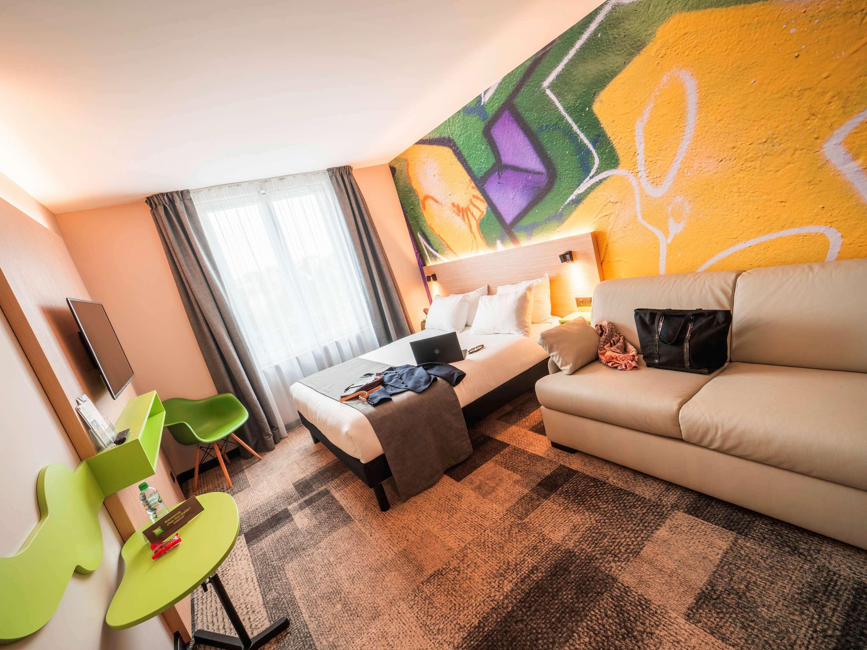 Ibis Styles Clamart Gare Grand Paris Экстерьер фото