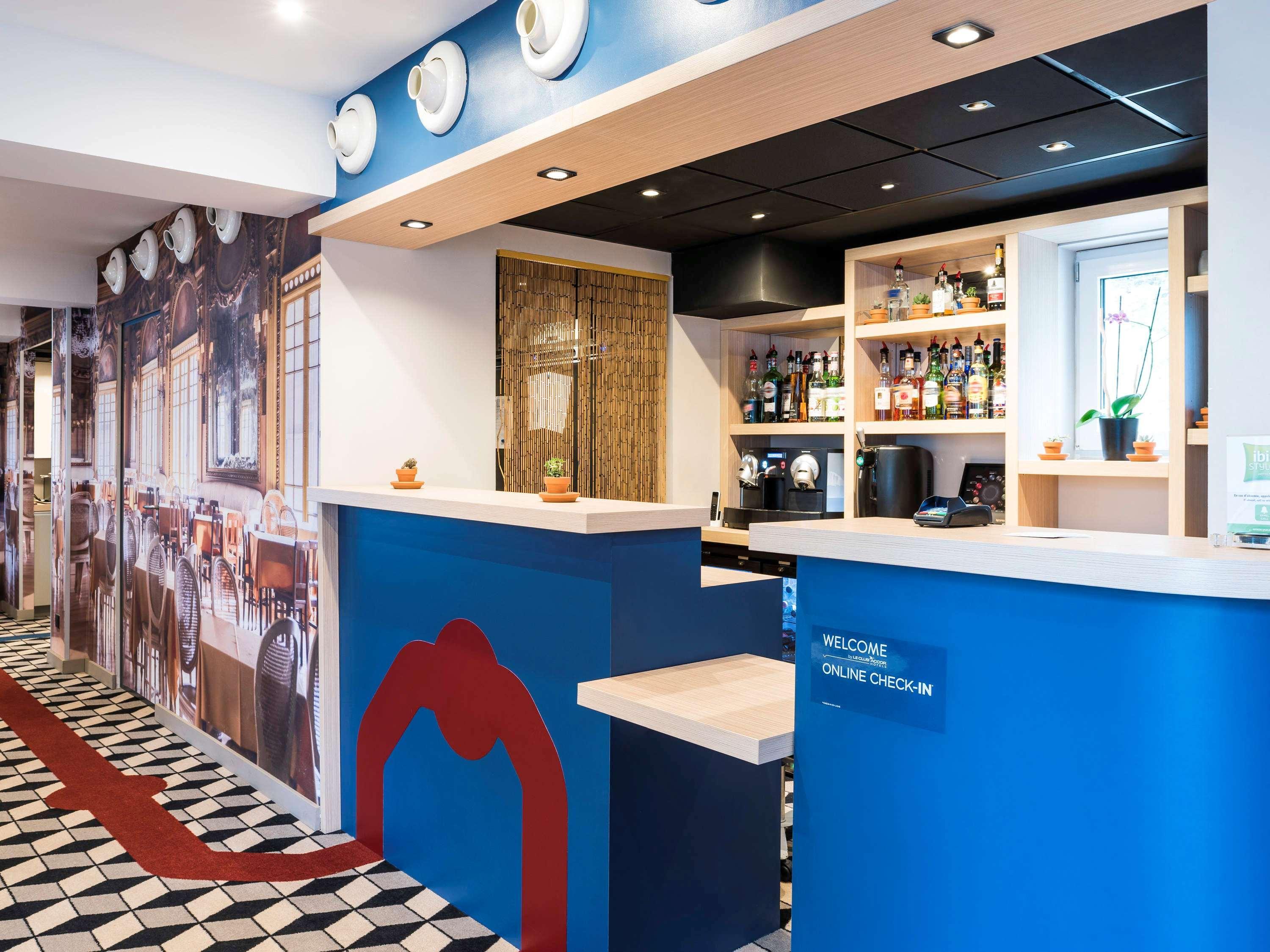 Ibis Styles Clamart Gare Grand Paris Экстерьер фото